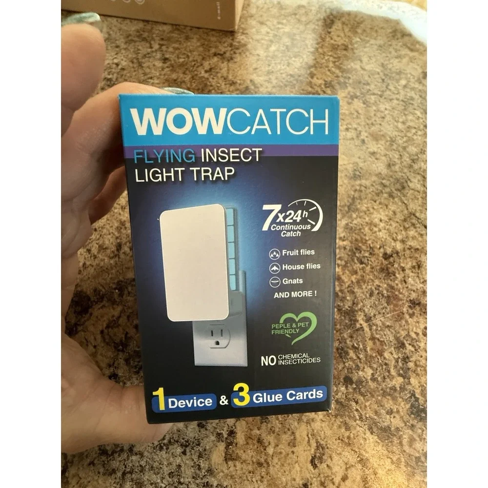 Wow Catch Flying Insect Light Trap-NEW in the box! 7x24 Continued Catch